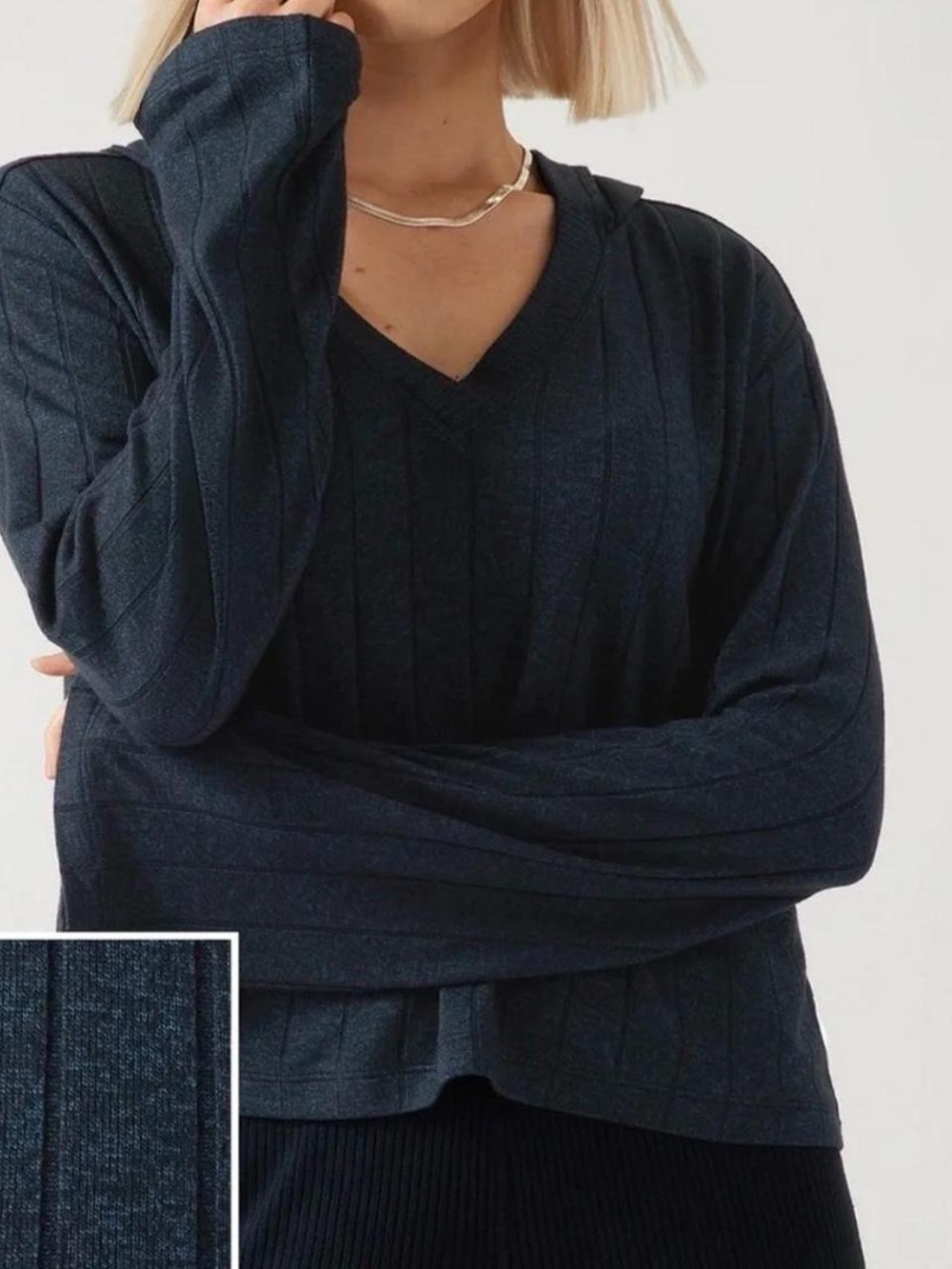 Athleta Harmony Hoodie Sweater Sweatshirt Size Medium Navy